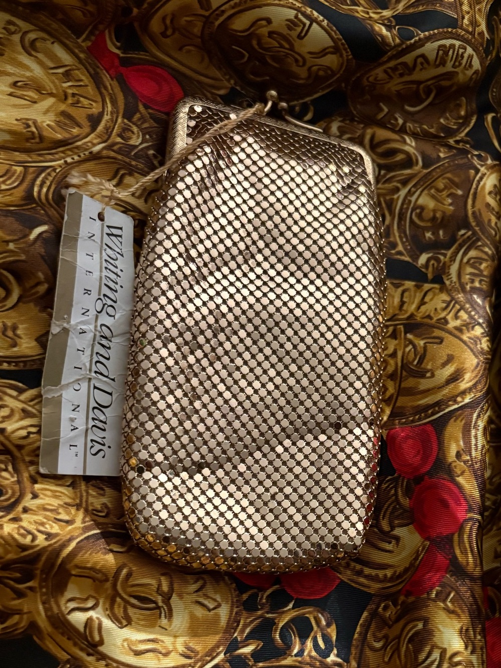 Whitening Davis Gold Mesh Evening cigarette- holder
